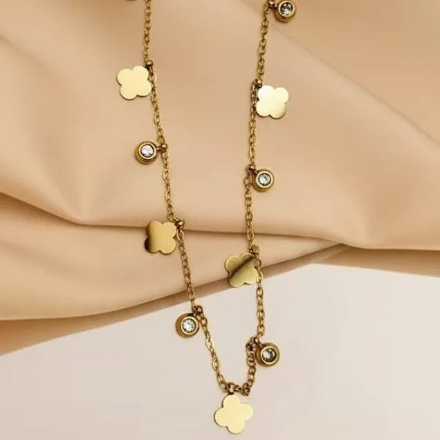 FLOWER CHARM CHAIN 18k Gold Plated Stainless steel