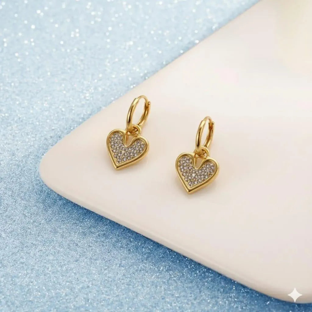 HEART STUDDED EARING 18k Gold Plated Stainless steel