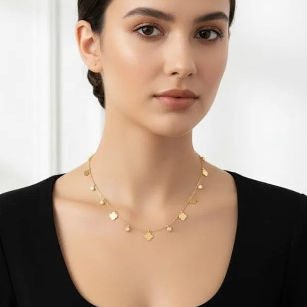 FLOWER CHARM CHAIN 18k Gold Plated Stainless steel