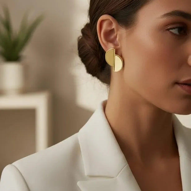 HALF CIRCLE EARING 18k Gold Plated Stainless steel