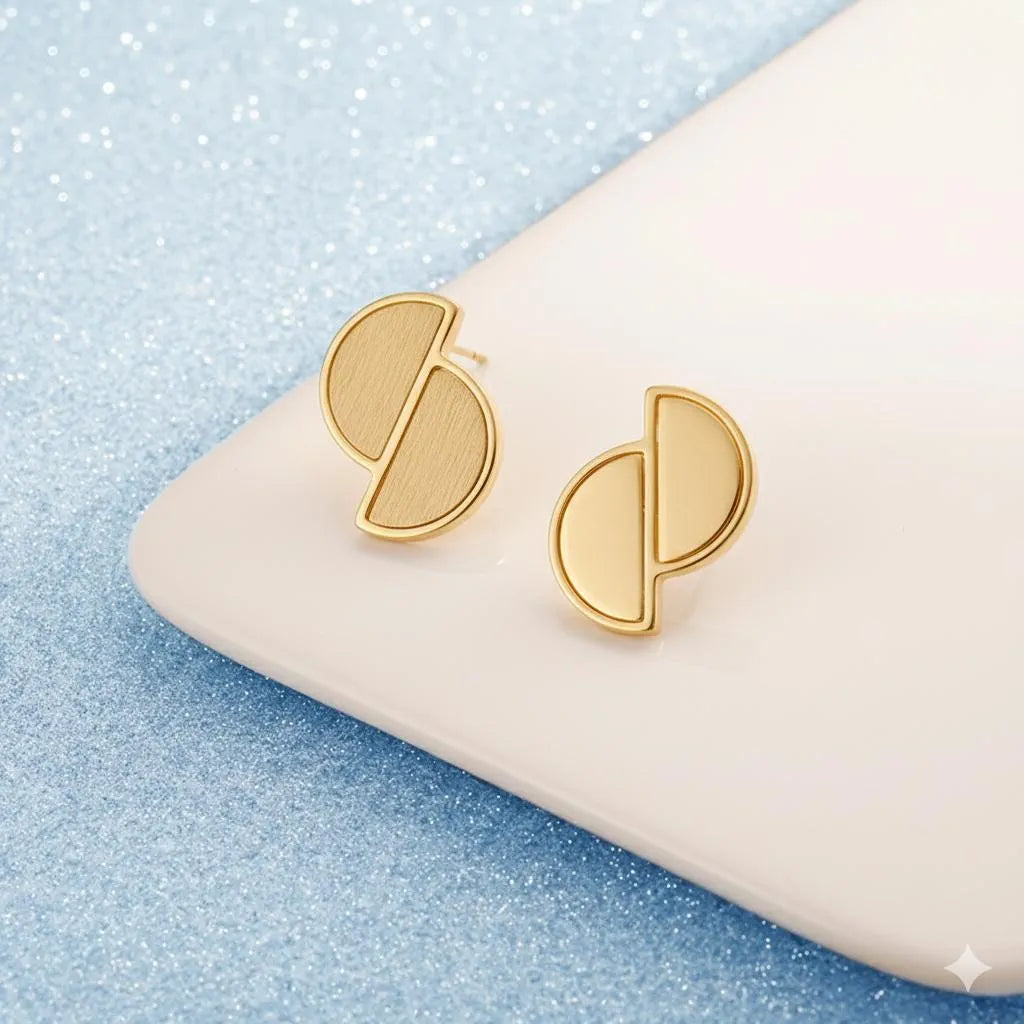 HALF CIRCLE EARING 18k Gold Plated Stainless steel