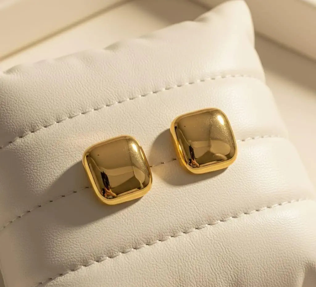 GOLD STUDS 18k Gold Plated Stainless steel