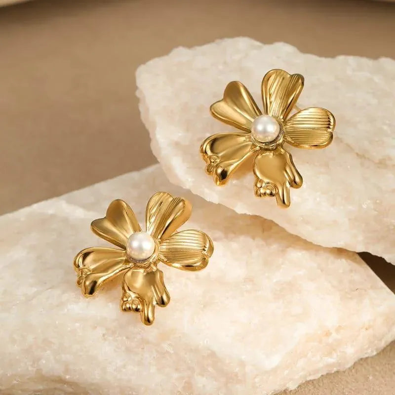 FLOWER PERL EARING 18k Gold Plated Stainless steel