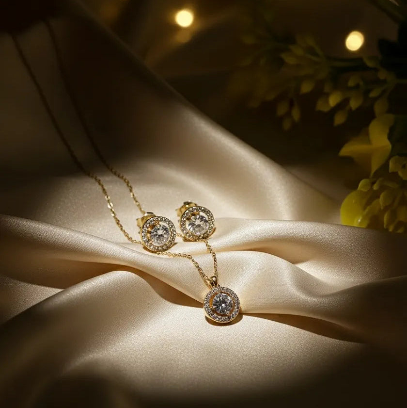 Golden Stainless Steel 18k Gold Plated solitaire Chain Set For Women