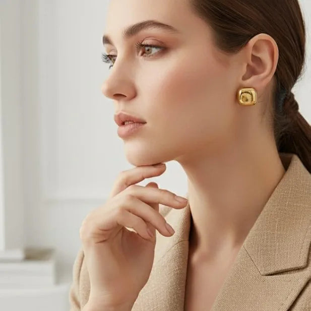 GOLD STUDS 18k Gold Plated Stainless steel