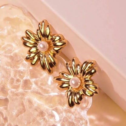 FLOWER PERL EARING 18k Gold Plated Stainless steel